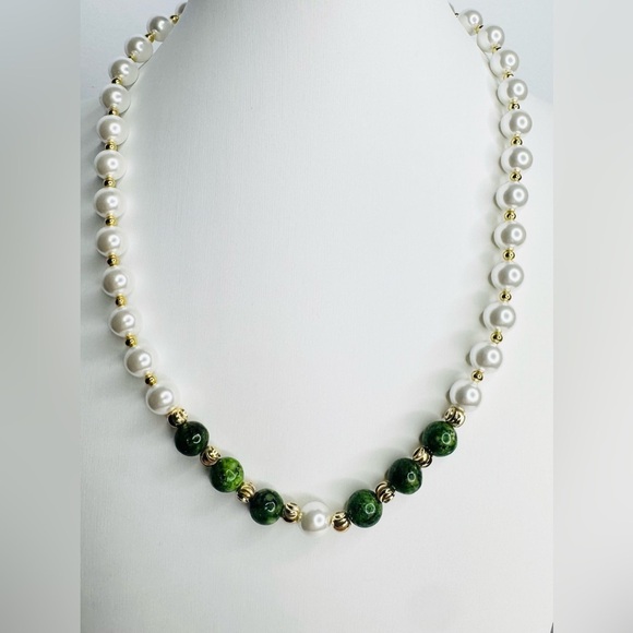 Bohemian Style (Two Pieces) Pearls and Natural Green Bead Necklace. - Picture 4 of 6